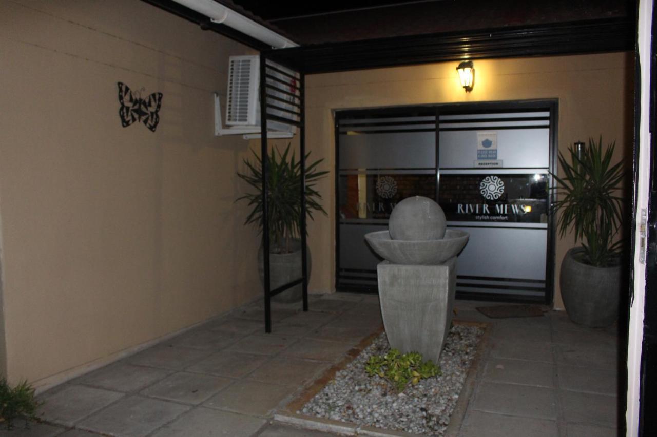 Rivermews Hotel And Spa Маун Екстер'єр фото